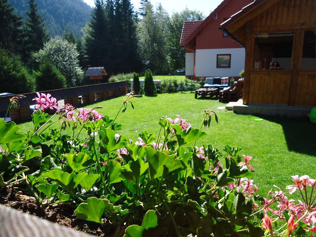 Apartmany Lipka Pavčina Lehota Buitenkant foto