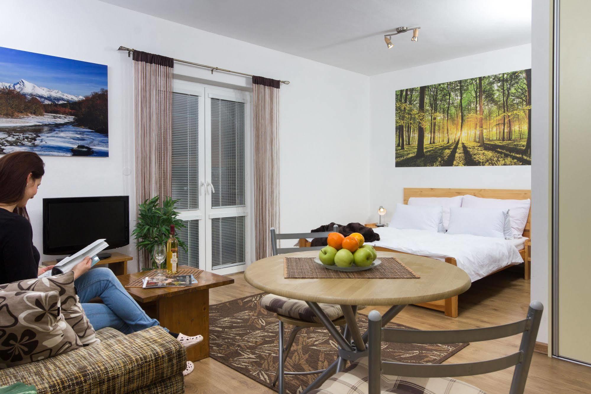 Apartmany Lipka Pavčina Lehota Buitenkant foto