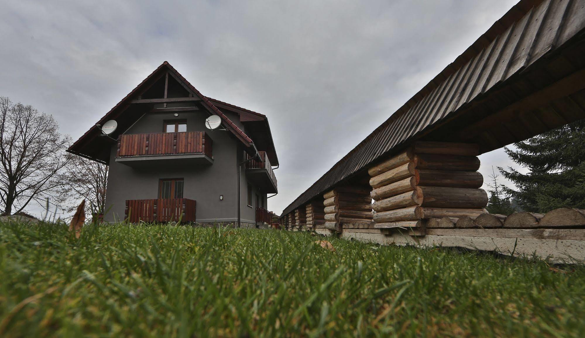 Apartmany Lipka Pavčina Lehota Buitenkant foto
